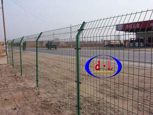 供应高速公路护栏网